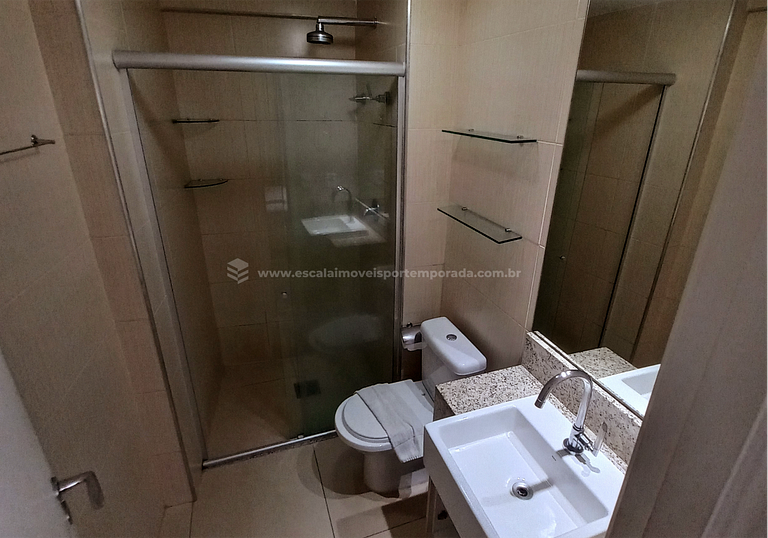 1BR Apartment with Parking | Landscape