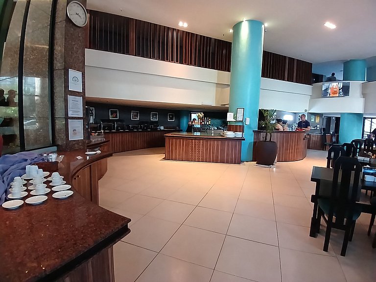 Apartamento Vista Mar Brasil Tropical Meireles 4p