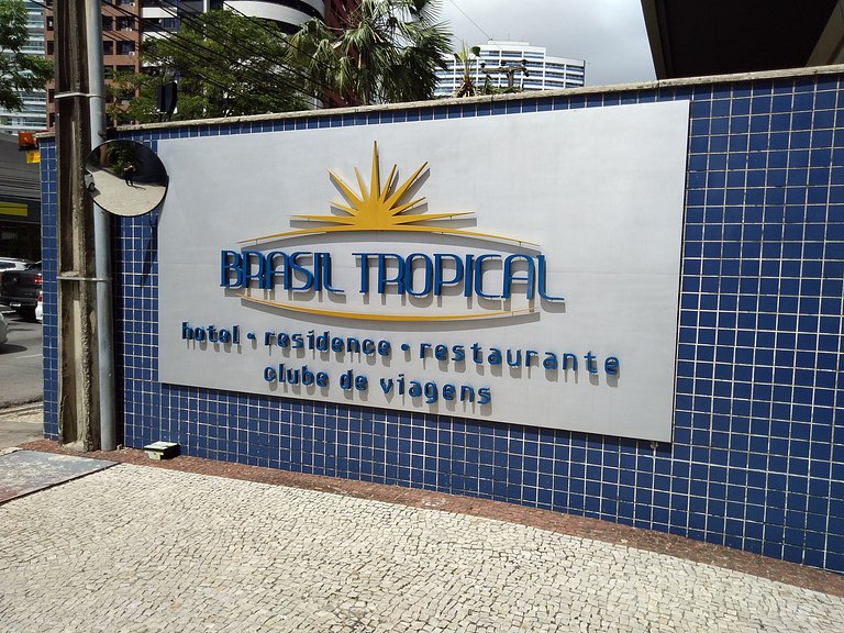 Apartamento Vista Mar Brasil Tropical Meireles 4p