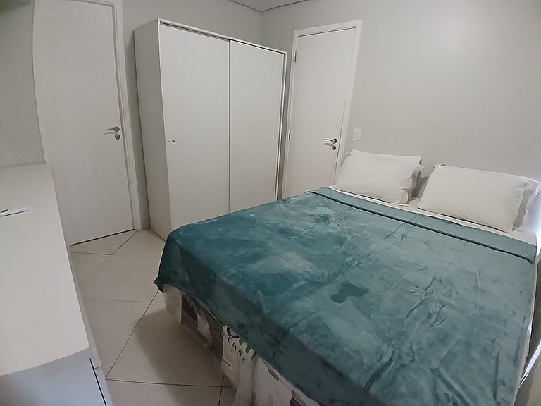 1BR with Wi-Fi & Parking