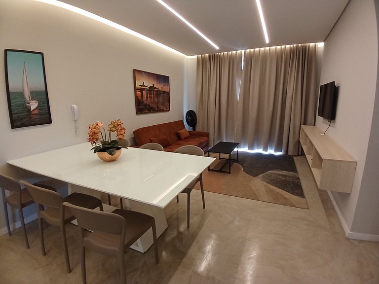 Lindo 4 Quartos 1Min da Beira-Mar | WiFi | Garagem