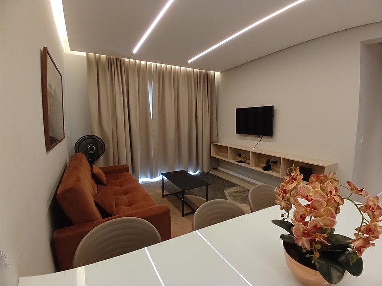 Apto 4 Habitaciones a 1 min de la Playa | WiFi | Parking