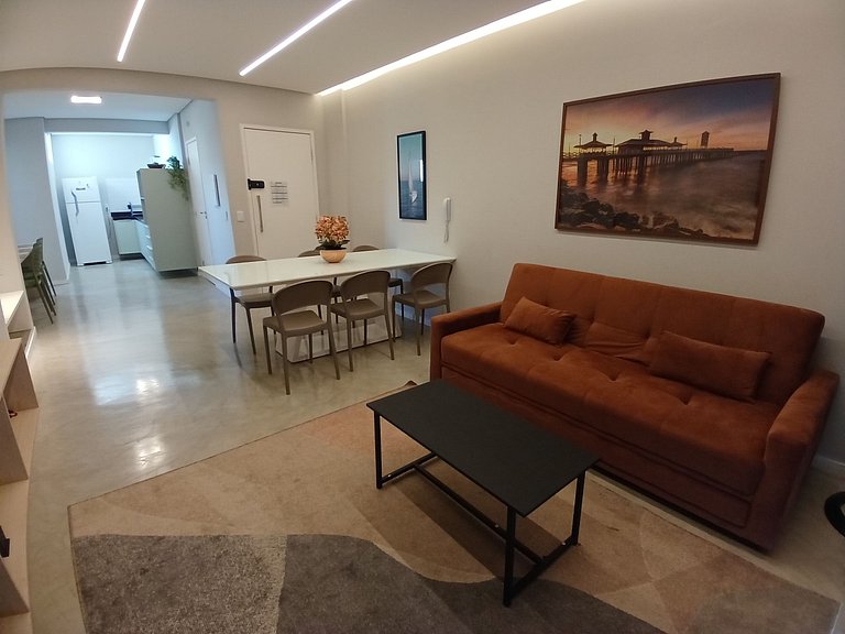 Apto 4 Habitaciones a 1 min de la Playa | WiFi | Parking