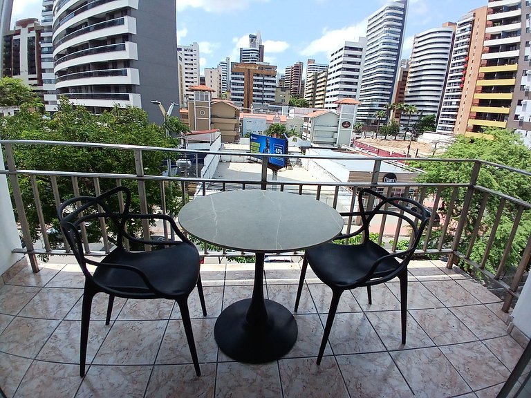 4BR Apt 1 Min from Beachfront | WiFi | Parking