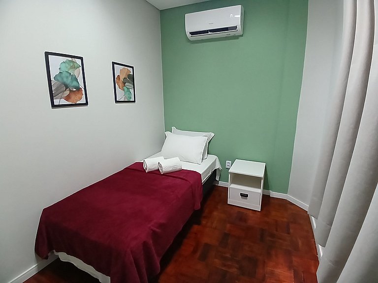 Apto 4 Habitaciones a 1 min de la Playa | WiFi | Parking