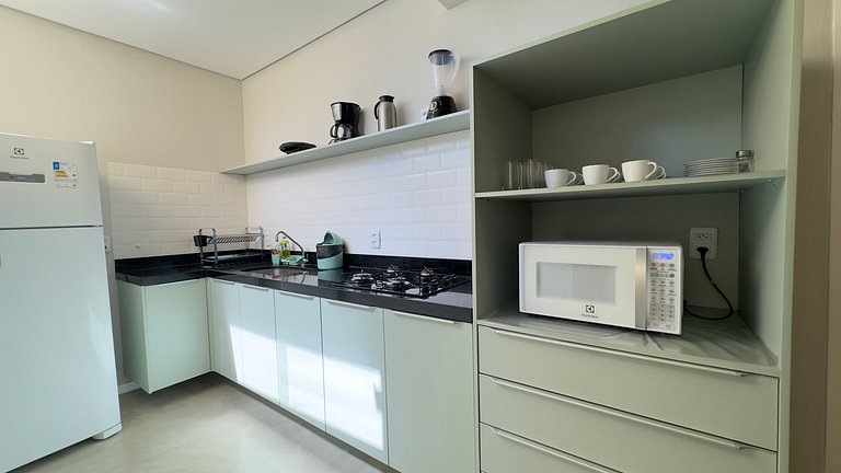 Apto 4 Habitaciones a 1 min de la Playa | WiFi | Parking