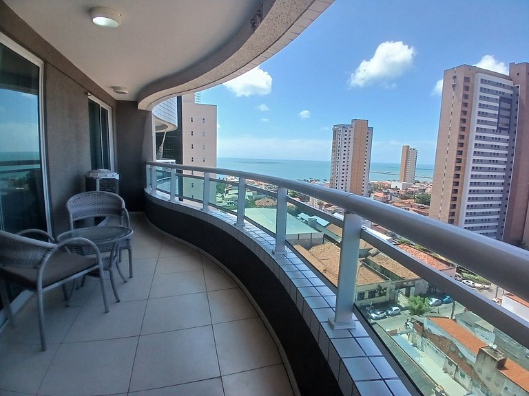 Studio Iracema AP 1004