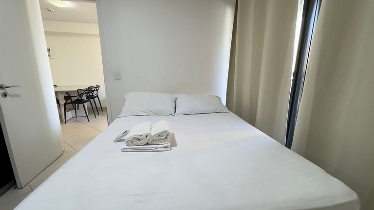 Landscape City View 1BR Apartment