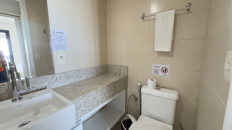 Apartamento amplo telado no Landscape Beira Mar