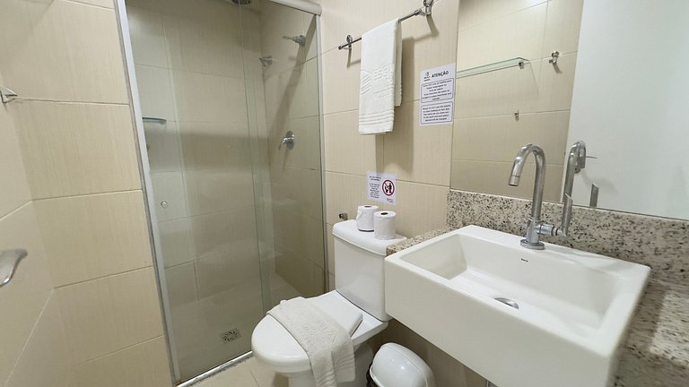 Spacious apartment at Landscape Beira Mar