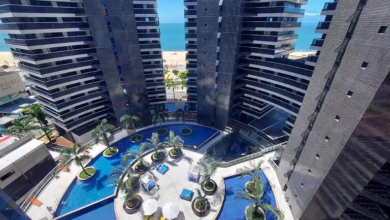 Apartamento con red de protección, climatizado, con estacion