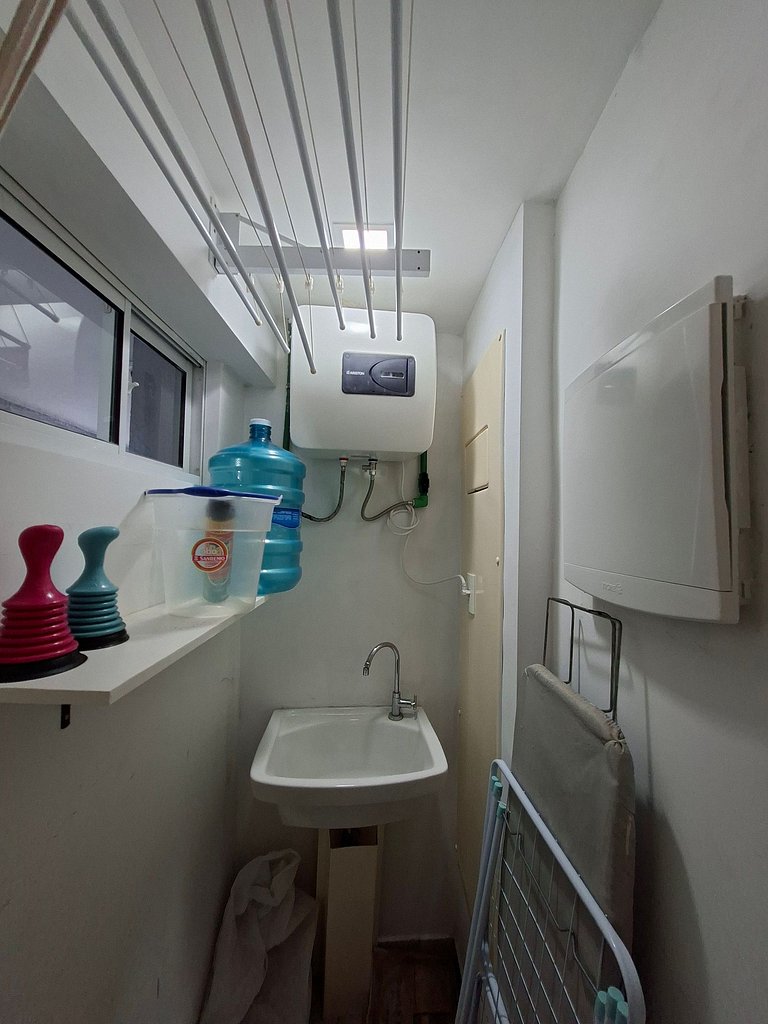 Air conditioned apt in Meireles near Iracema Beach