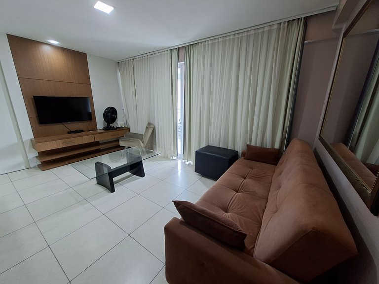 Studio Iracema AP 1004