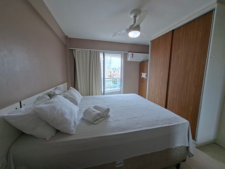 Studio Iracema AP 1004