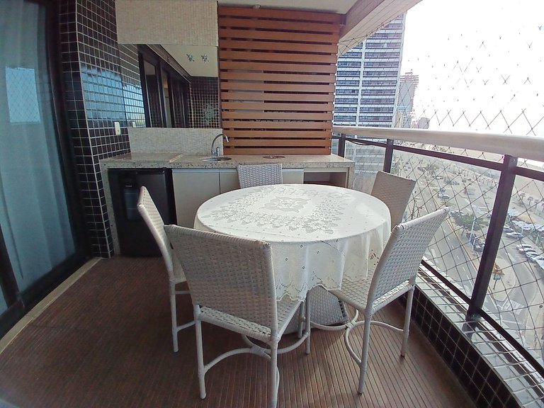 Oceanfront Landscape 2 bedroom Beira Mar