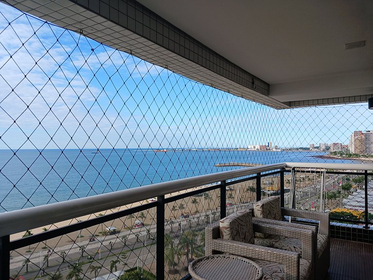Oceanfront Landscape 2 bedroom Beira Mar