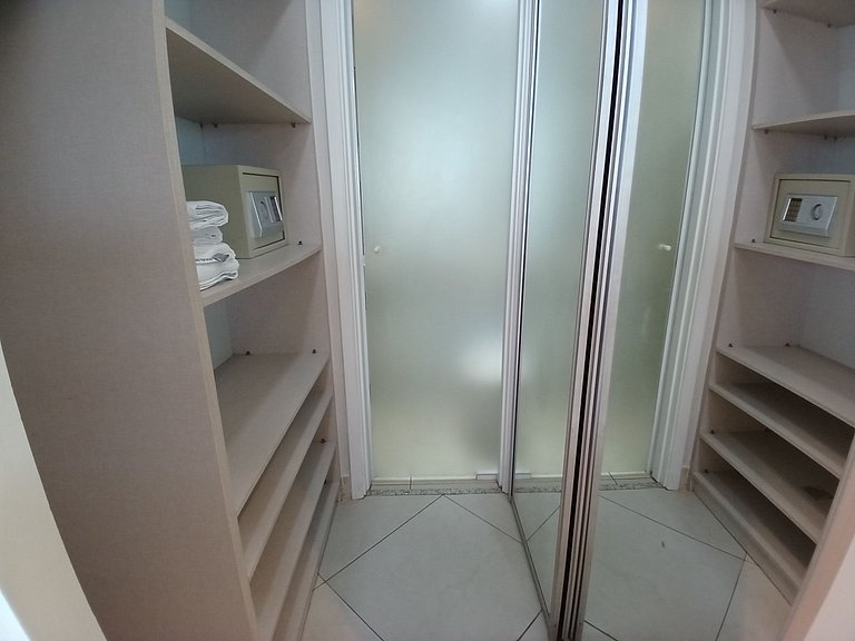 Oceanfront Landscape 2 bedroom Beira Mar