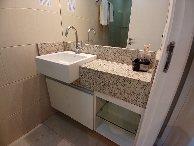 Oceanfront Landscape 2 bedroom Beira Mar