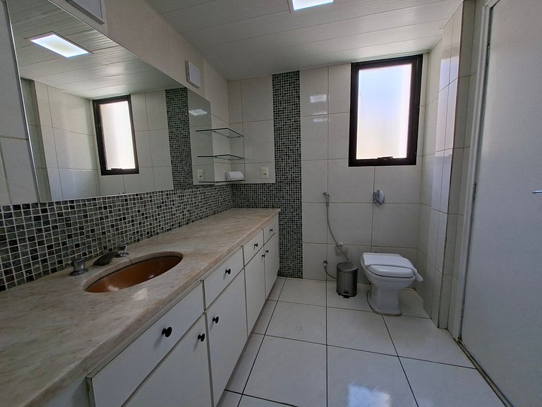 4BR Apt in Meireles 50m from Beira Mar