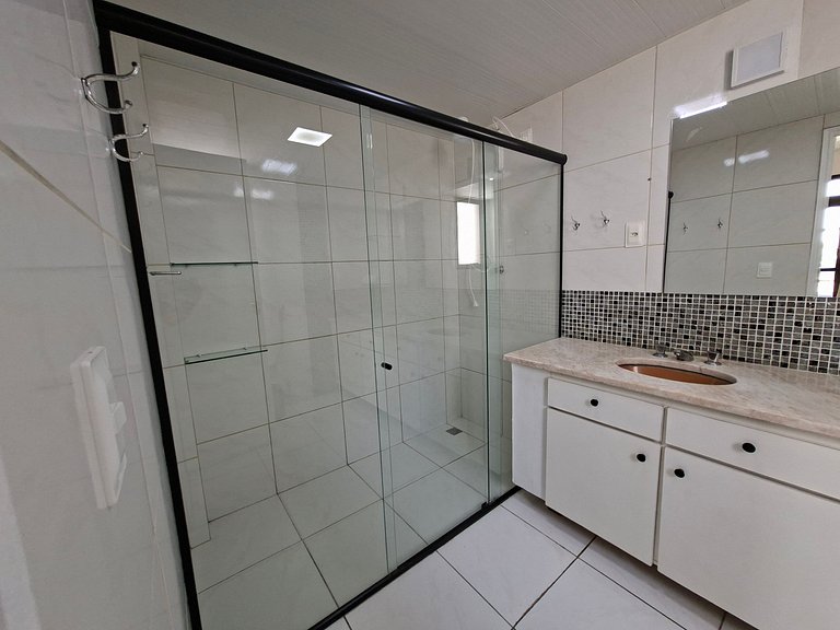 4BR Apt in Meireles 50m from Beira Mar