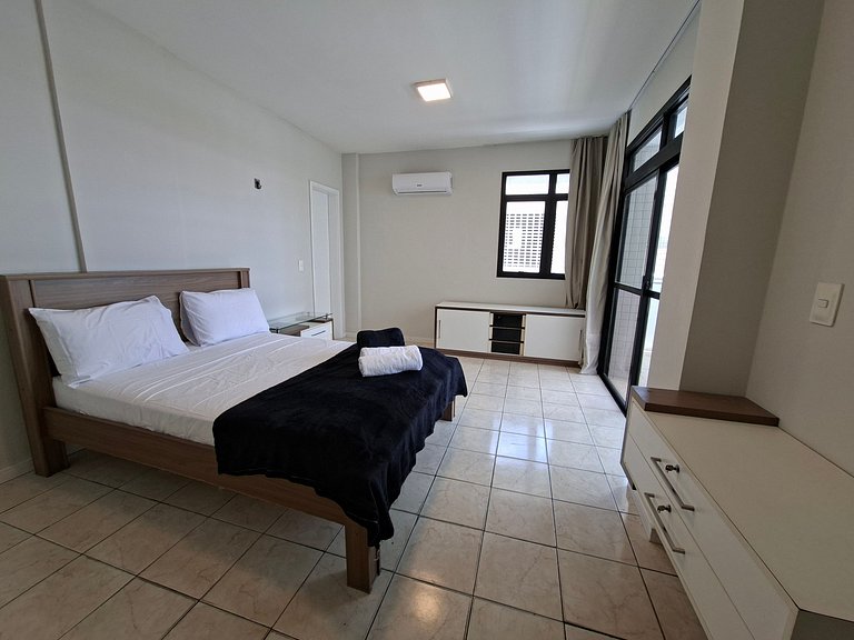 4BR Apt in Meireles 50m from Beira Mar