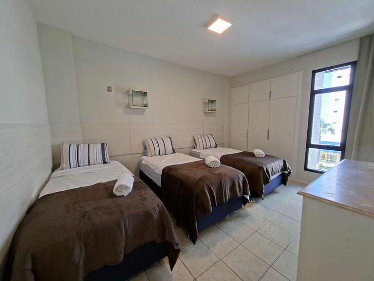 4BR Apt in Meireles 50m from Beira Mar