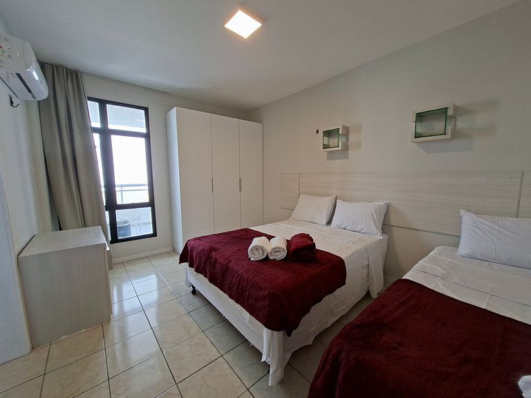 4BR Apt in Meireles 50m from Beira Mar