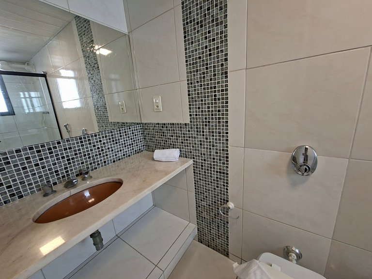 4BR Apt in Meireles 50m from Beira Mar