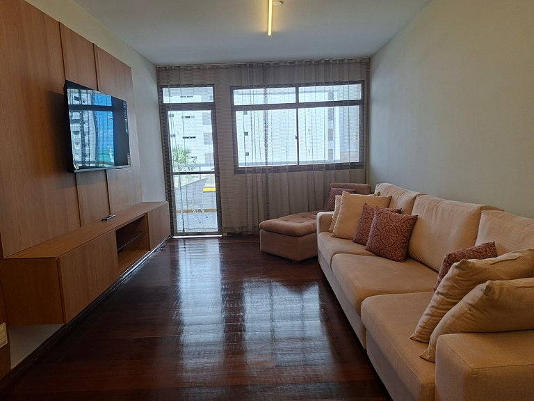 4BR Apt in Meireles 50m from Beira Mar