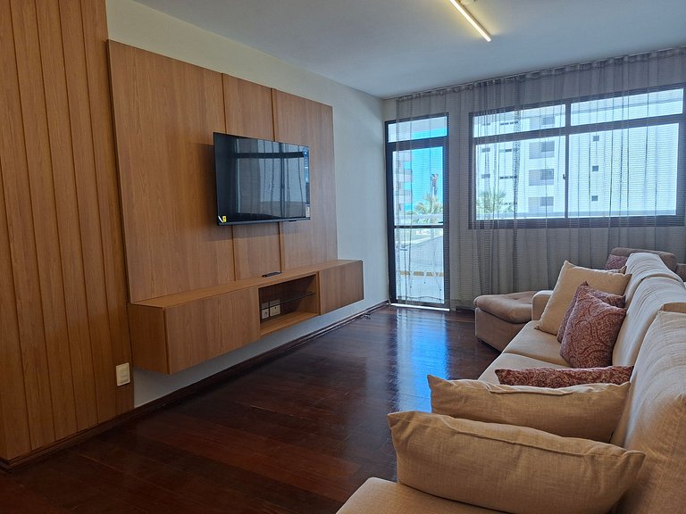 4BR Apt in Meireles 50m from Beira Mar