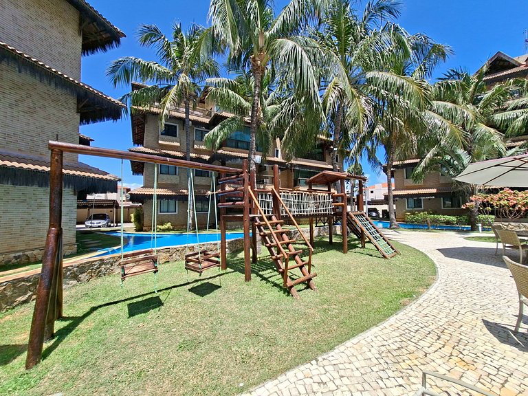 Ground Floor 4 Bedroom Apt near Beach Park