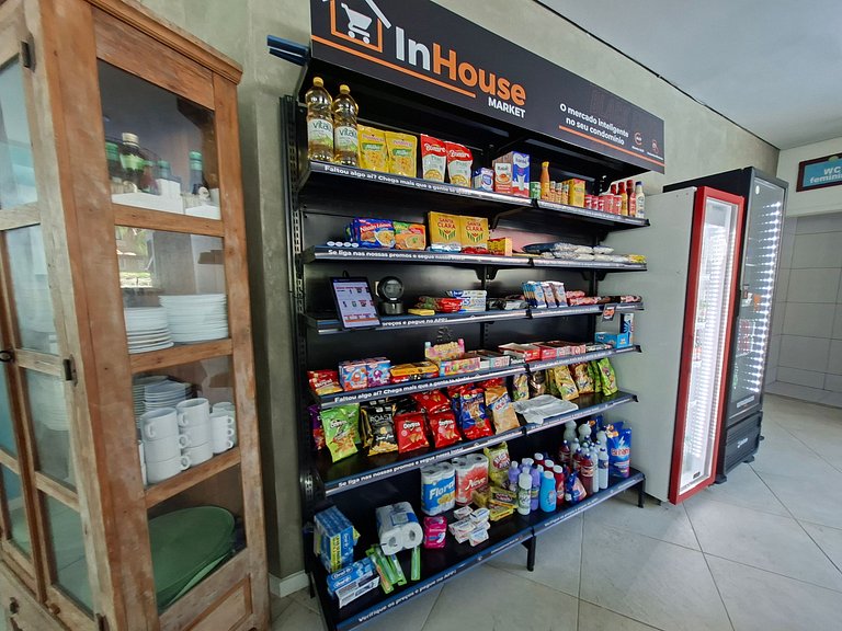 Parque das Ilhas Ground Floor 4 Bedrooms for 8