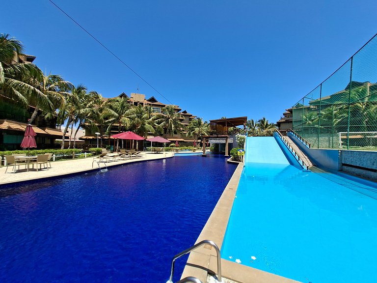 Parque das Ilhas Ground Floor 4 Bedrooms for 8