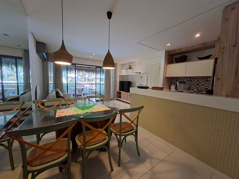 Parque das Ilhas Ground Floor 4 Bedrooms for 8