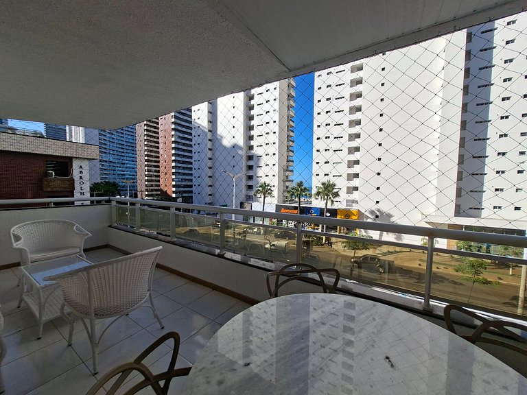 Apto 4 Qtos no Meireles a 50m da Beira Mar