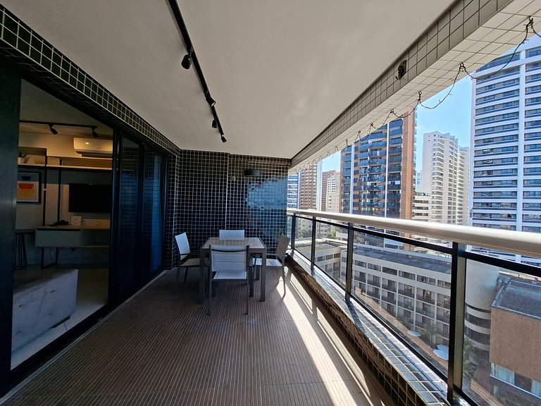 Landscape 2BR Oceanfront Apt