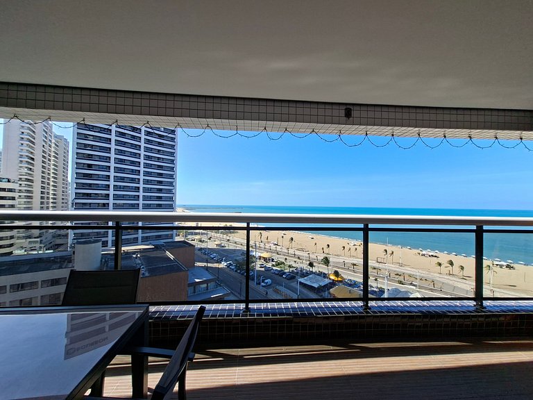 Oceanfront 2-Bedroom Apartment Landscape