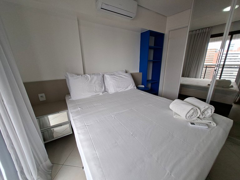 Air-Conditioned 1BR | Landscape