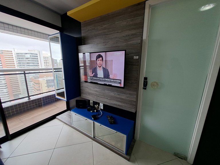 Air-Conditioned 1BR | Landscape