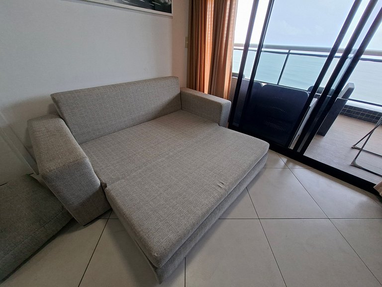 Beachfront 2 Bedroom Apt at Landscape sleeps 6