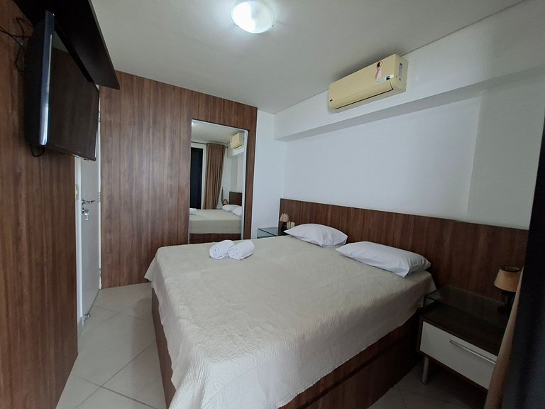 Beachfront 2 Bedroom Apt at Landscape sleeps 6