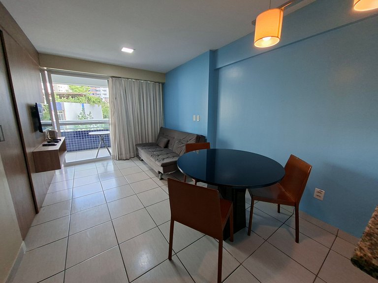 2 Bedroom Apartment with Balcony and Amenities
