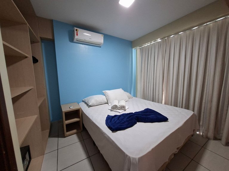 Apto 2 Quartos Varanda e Lazer no Meireles