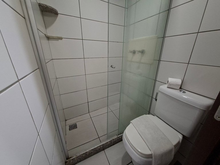 2 Bedroom Apartment with Balcony and Amenities