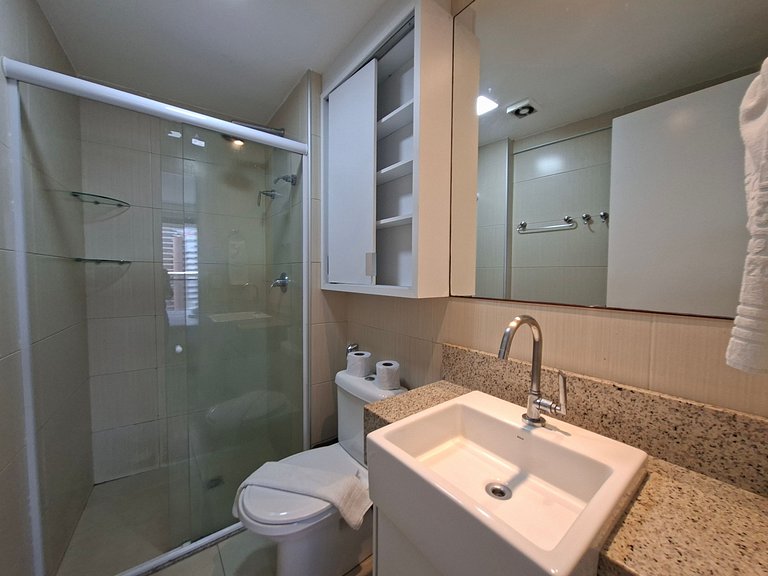 City View 1BR | Landscape