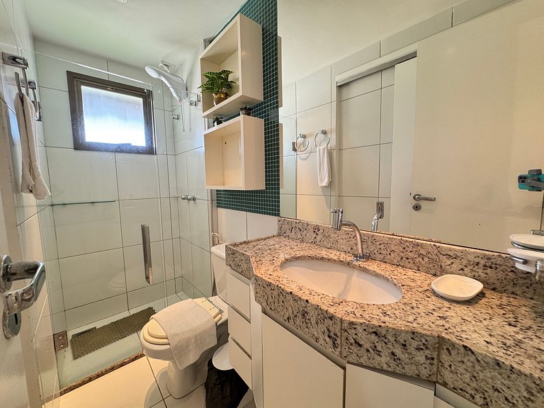 Ground Floor 4 Bedroom Apt near Beach Park