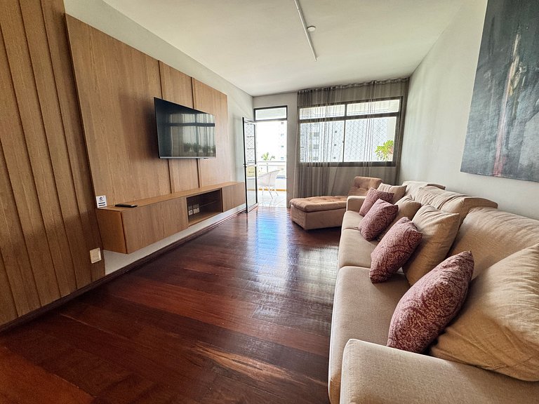 4BR Apt in Meireles 50m from Beira Mar