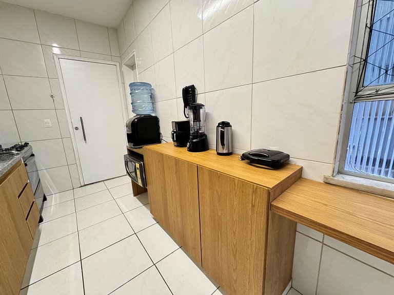 4BR Apt in Meireles 50m from Beira Mar