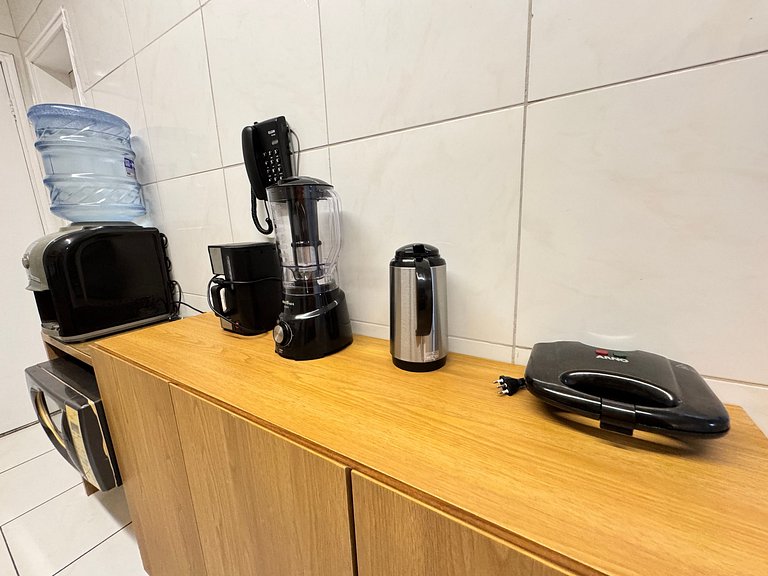 Apto 4 Qtos no Meireles a 50m da Beira Mar