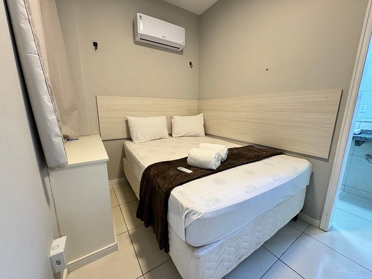 4BR Apt in Meireles 50m from Beira Mar